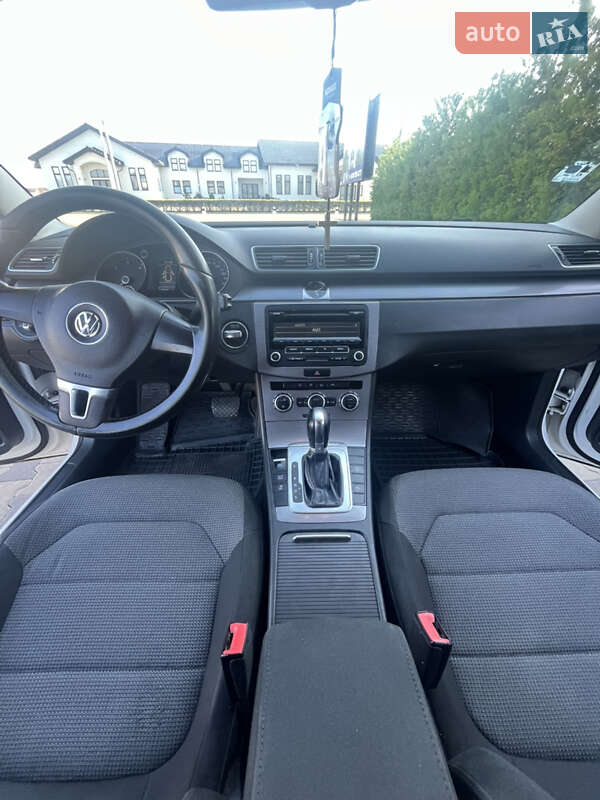 Универсал Volkswagen Passat 2013 в Сельцо