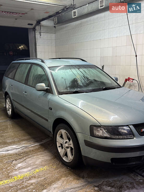 Универсал Volkswagen Passat 2000 в Ивано-Франковске