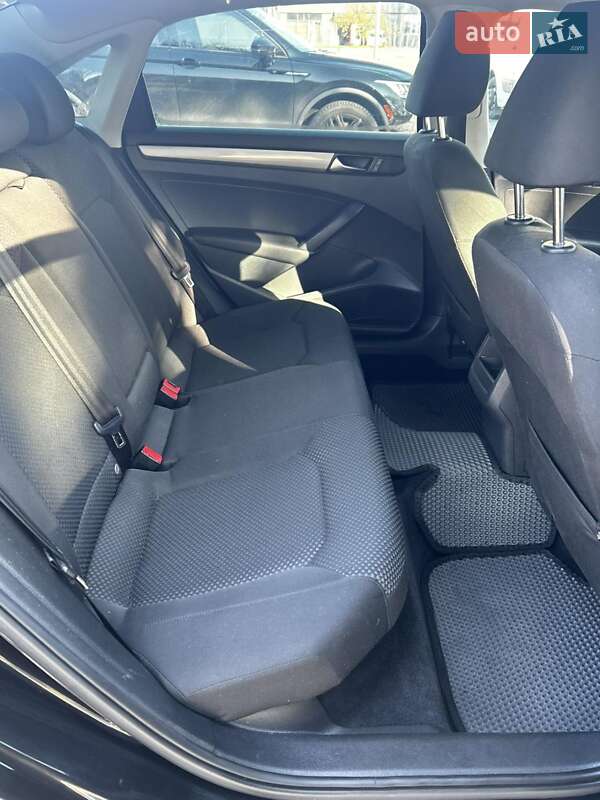 Седан Volkswagen Passat 2012 в Черкассах фото 15 Седан Volkswagen Passat 2012 в Черкассах