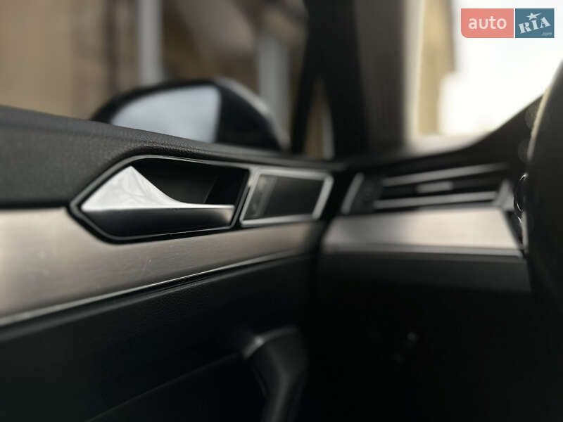 Универсал Volkswagen Passat 2017 в Тернополе