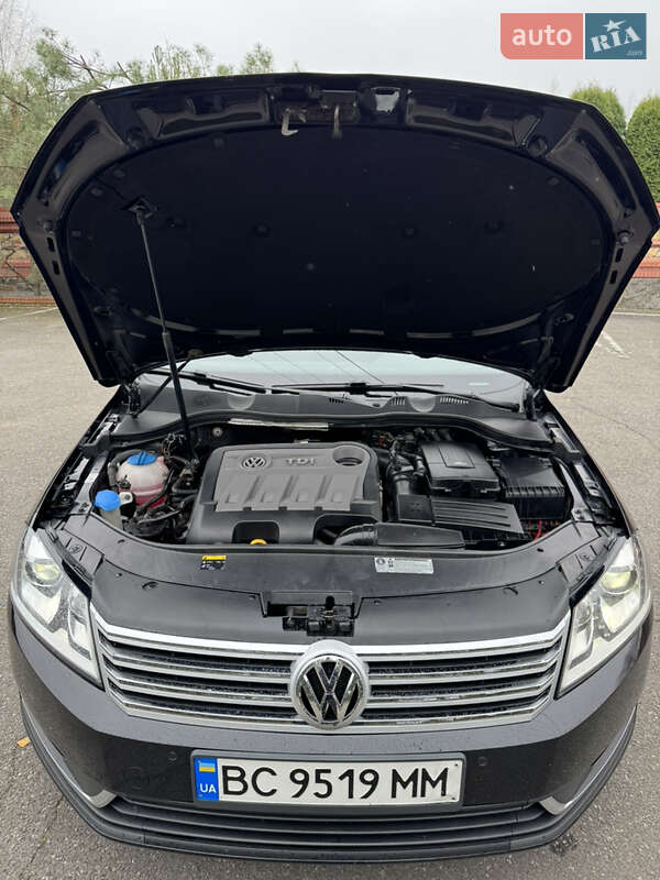 Универсал Volkswagen Passat 2014 в Виннице