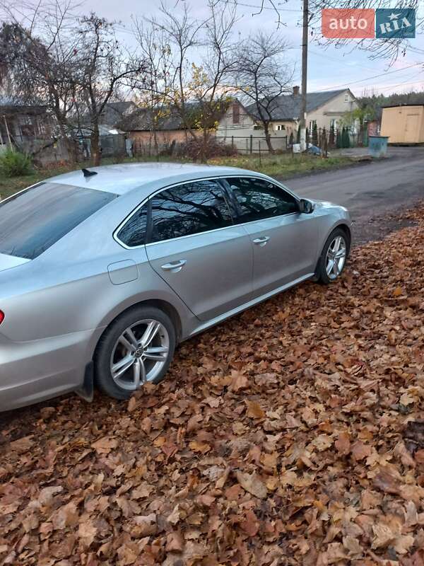 Седан Volkswagen Passat 2014 в Горохові
