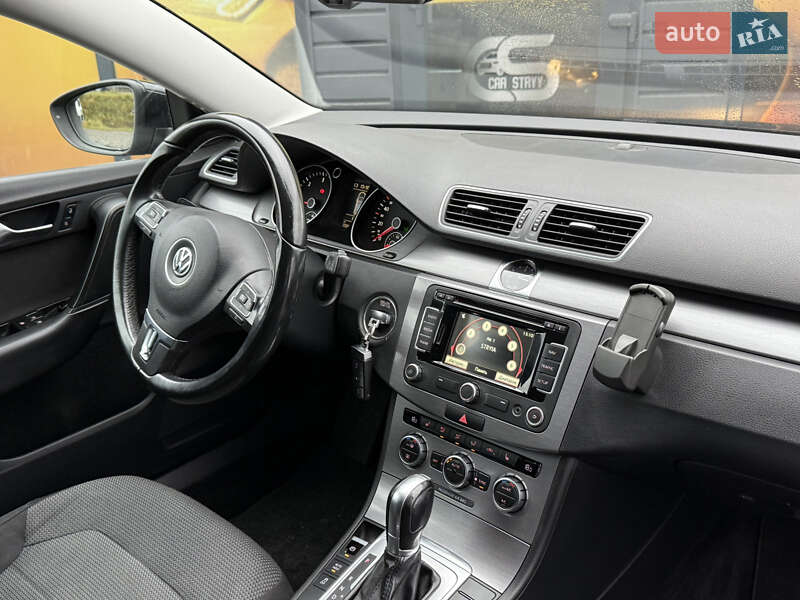 Универсал Volkswagen Passat 2014 в Стрые