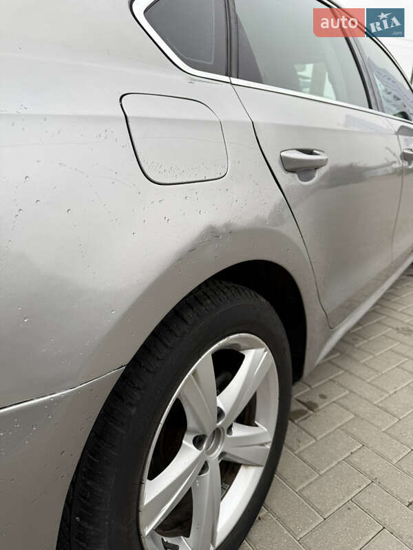 Седан Volkswagen Passat 2012 в Одессе