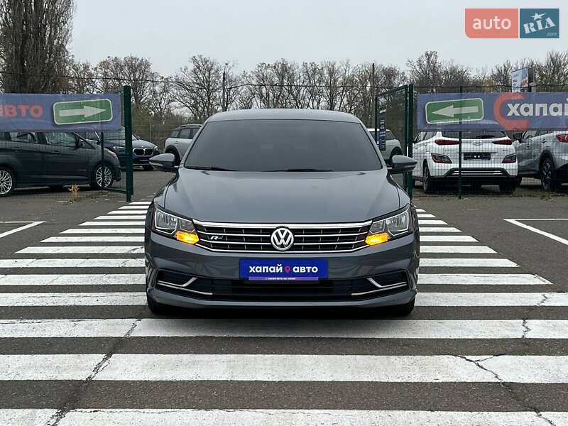Седан Volkswagen Passat 2017 в Одесі