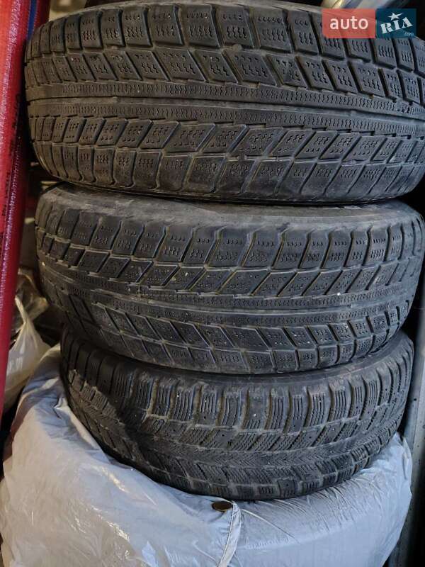 Універсал Volkswagen Passat 2000 в Івано-Франківську