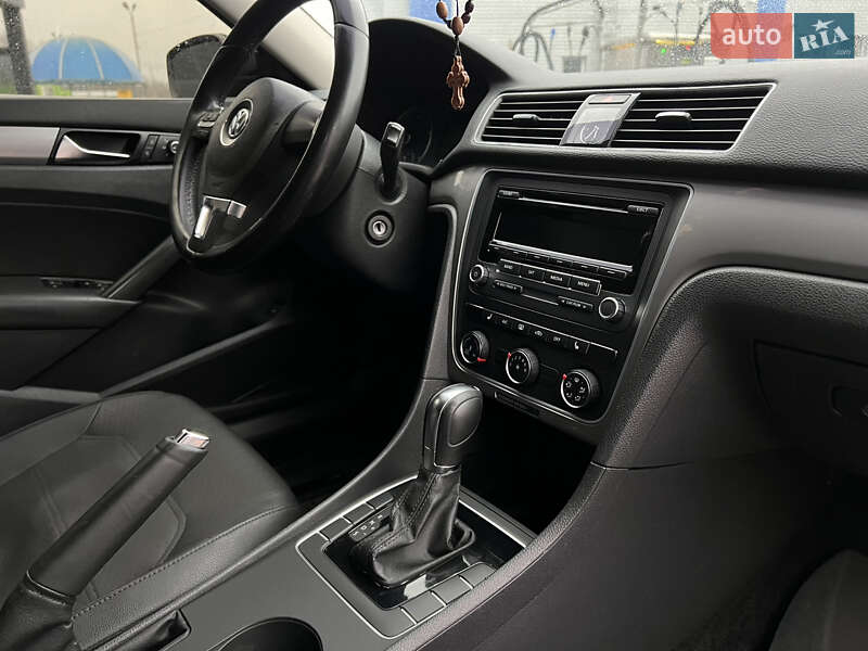 Седан Volkswagen Passat 2014 в Малине