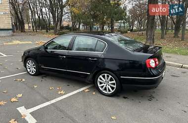 Седан Volkswagen Passat 2006 в Миколаєві