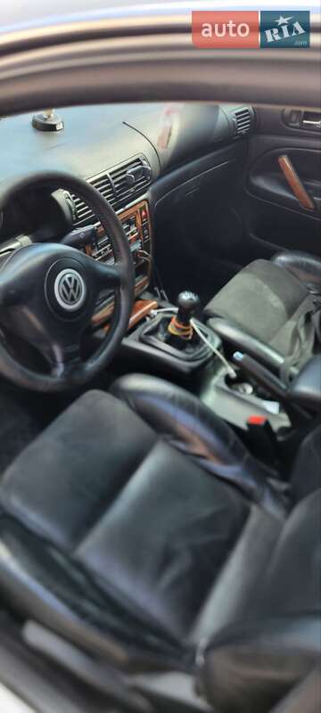 Седан Volkswagen Passat 2001 в Ракитном фото 5 Седан Volkswagen Passat 2001 в Ракитном