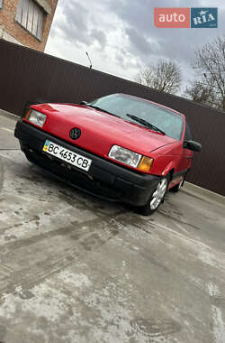 Седан Volkswagen Passat 1991 в Ходорове