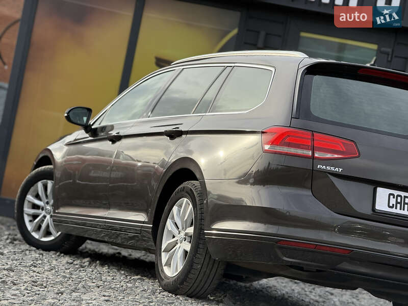 Универсал Volkswagen Passat 2016 в Стрые