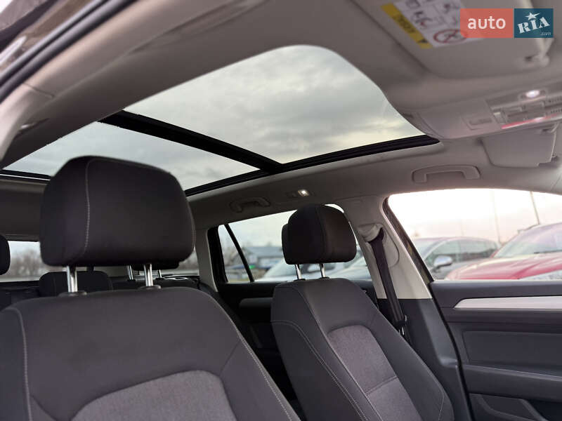 Универсал Volkswagen Passat 2016 в Стрые