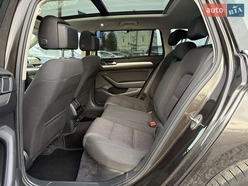 Универсал Volkswagen Passat 2016 в Стрые