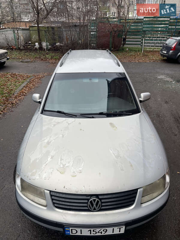 Универсал Volkswagen Passat 2000 в Киеве