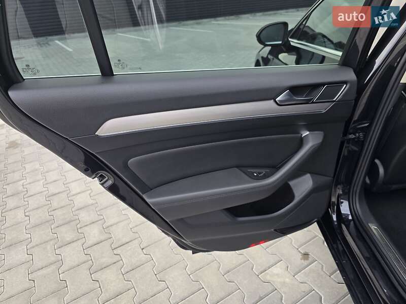 Универсал Volkswagen Passat 2016 в Ковеле фото 25 Универсал Volkswagen Passat 2016 в Ковеле