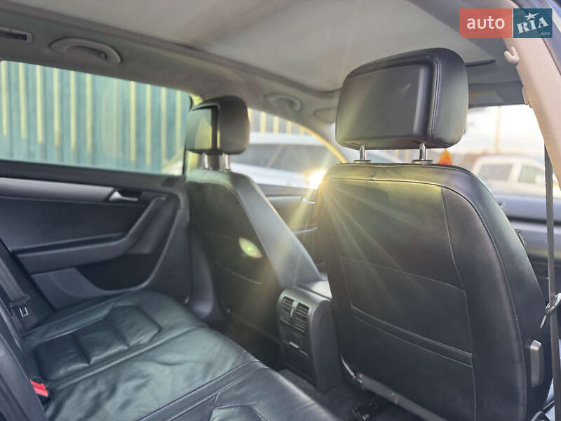 Универсал Volkswagen Passat 2013 в Сарнах