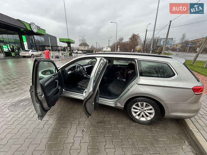 Универсал Volkswagen Passat 2016 в Луцке
