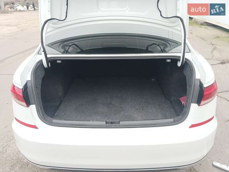 Седан Volkswagen Passat 2021 в Черкассах фото 10 Седан Volkswagen Passat 2021 в Черкассах