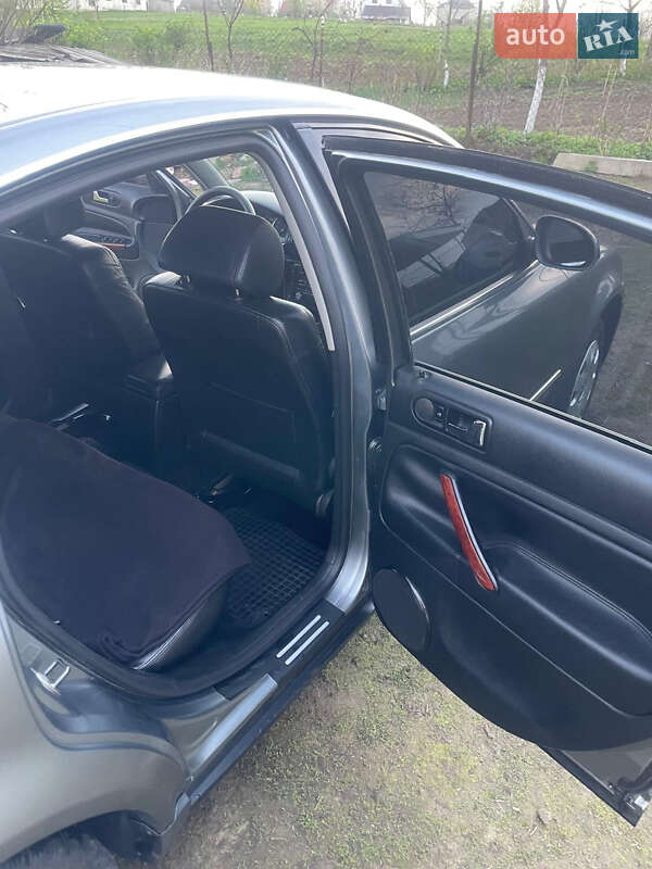 Седан Volkswagen Passat 2004 в Львові фото 22 Седан Volkswagen Passat 2004 в Львові