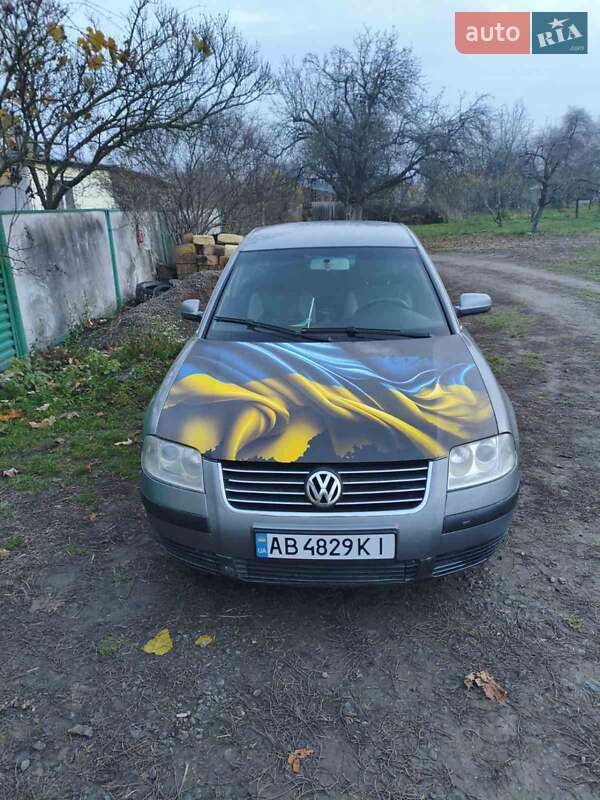 Седан Volkswagen Passat 2002 в Вінниці