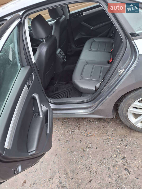 Седан Volkswagen Passat 2018 в Виннице