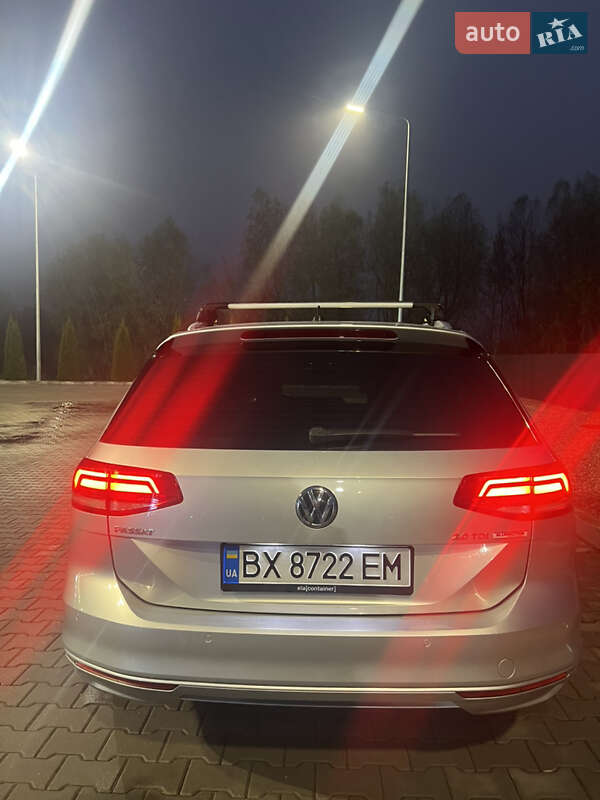 Универсал Volkswagen Passat 2014 в Хмельницком