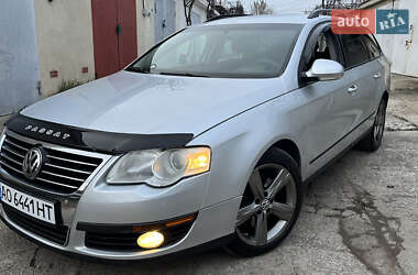 Универсал Volkswagen Passat 2009 в Одессе
