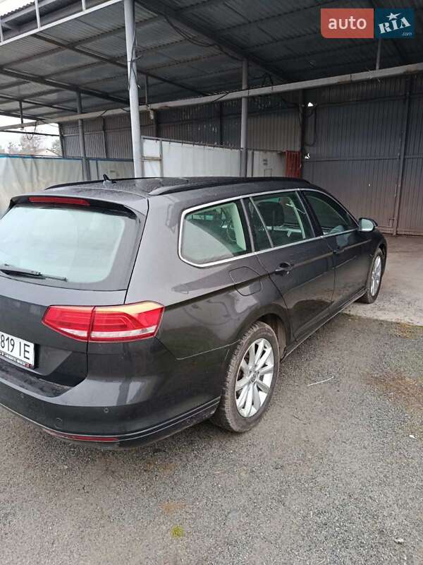 Универсал Volkswagen Passat 2018 в Шепетовке