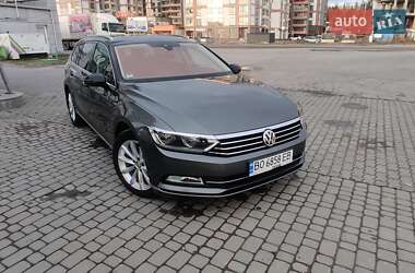 Універсал Volkswagen Passat 2015 в Тернополі