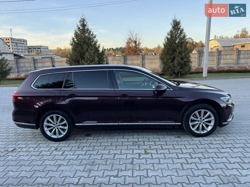 Універсал Volkswagen Passat 2016 в Новояворівську фото 12 Універсал Volkswagen Passat 2016 в Новояворівську