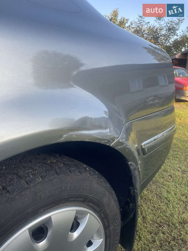 Седан Volkswagen Passat 2004 в Львові фото 2 Седан Volkswagen Passat 2004 в Львові