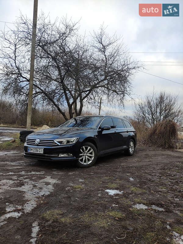 Универсал Volkswagen Passat 2015 в Бурыни