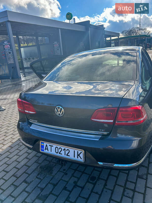 Седан Volkswagen Passat 2012 в Долине