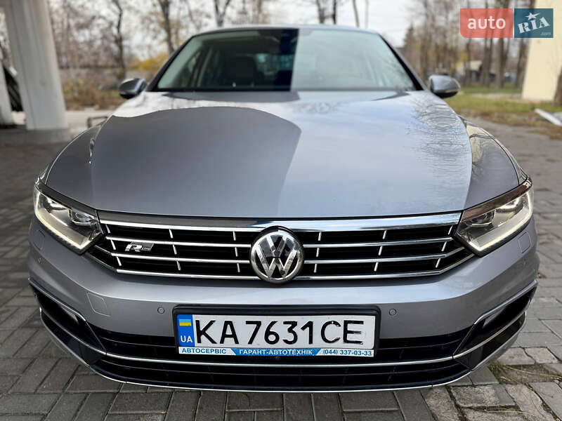 Седан Volkswagen Passat 2018 в Дніпрі фото 3 Седан Volkswagen Passat 2018 в Дніпрі