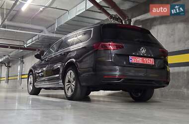 Универсал Volkswagen Passat 2021 в Виннице