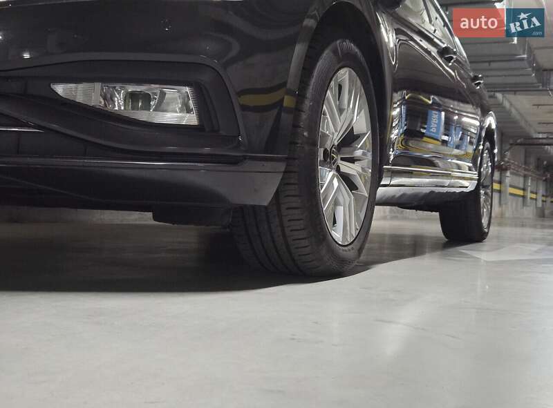 Универсал Volkswagen Passat 2021 в Виннице фото 43 Универсал Volkswagen Passat 2021 в Виннице