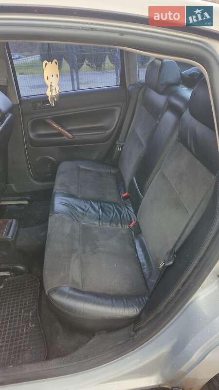 Седан Volkswagen Passat 1999 в Полтаве