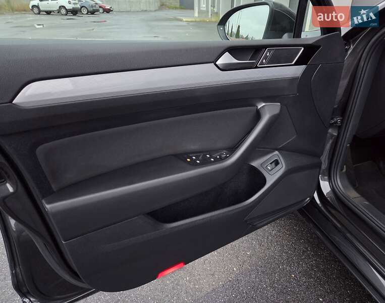 Универсал Volkswagen Passat 2021 в Виннице фото 111 Универсал Volkswagen Passat 2021 в Виннице