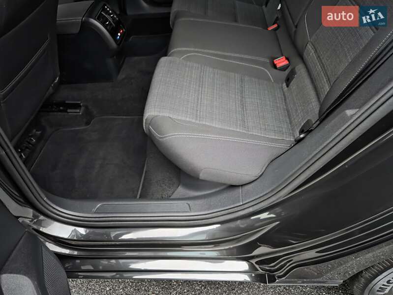 Универсал Volkswagen Passat 2021 в Виннице фото 162 Универсал Volkswagen Passat 2021 в Виннице