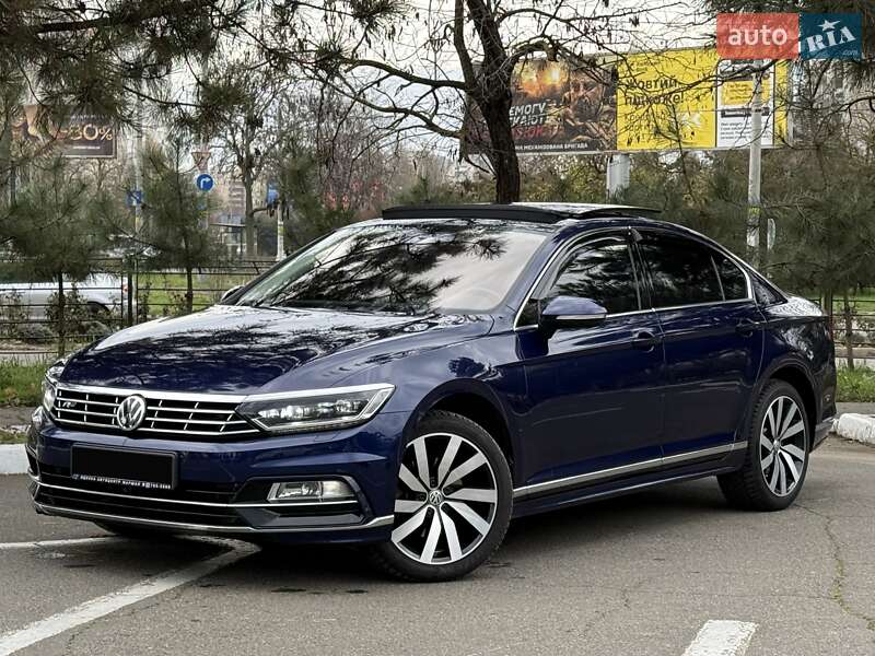 Седан Volkswagen Passat 2018 в Одессе