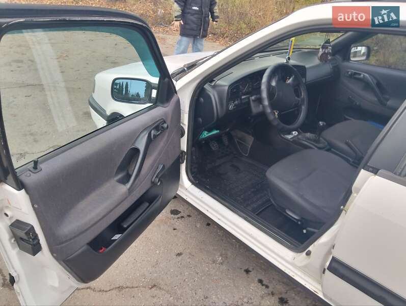 Універсал Volkswagen Passat 1994 в Білій Церкві