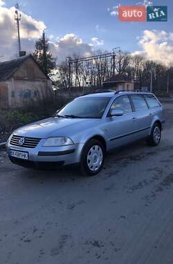 Универсал Volkswagen Passat 2002 в Ровно