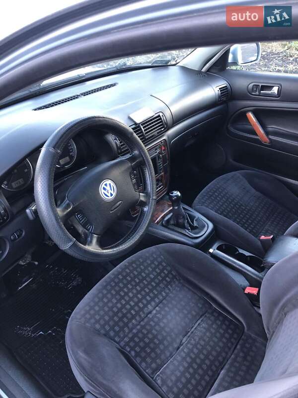 Універсал Volkswagen Passat 2002 в Рівному фото 14 Універсал Volkswagen Passat 2002 в Рівному