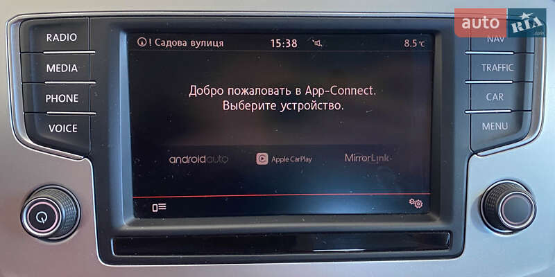 Універсал Volkswagen Passat 2015 в Львові