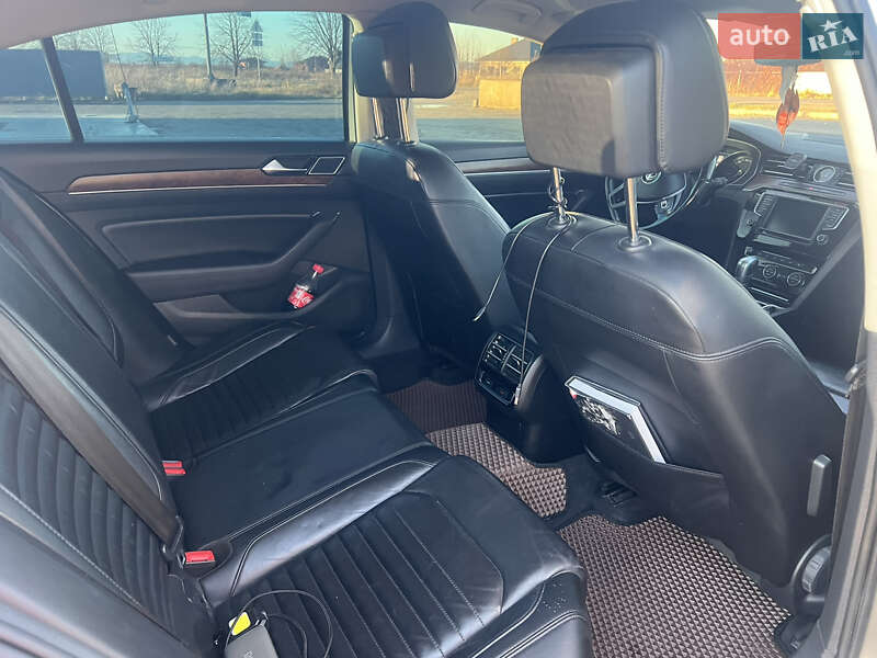 Седан Volkswagen Passat 2015 в Тячеві фото 10 Седан Volkswagen Passat 2015 в Тячеві