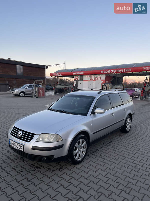 Універсал Volkswagen Passat 2003 в Коростені