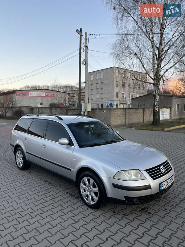 Універсал Volkswagen Passat 2003 в Коростені