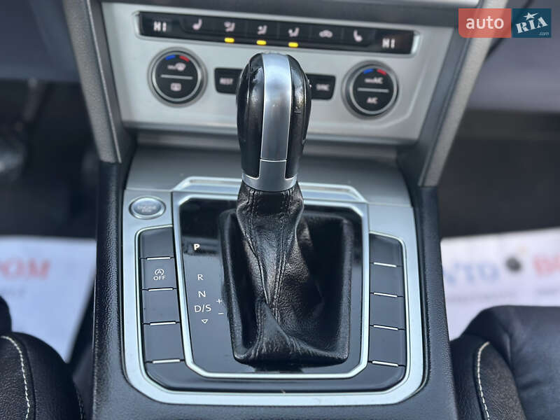 Универсал Volkswagen Passat 2017 в Берегово фото 21 Универсал Volkswagen Passat 2017 в Берегово