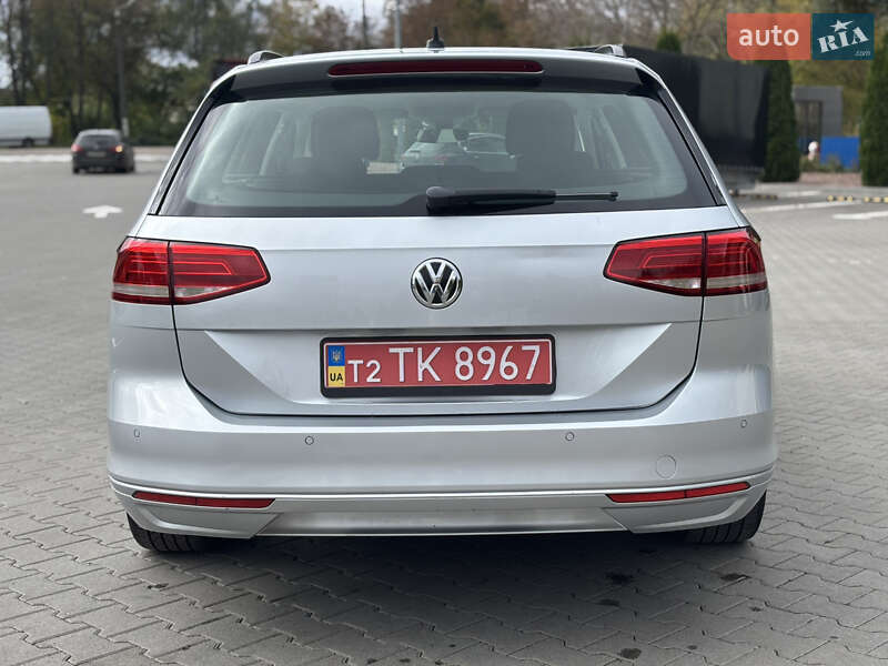 Универсал Volkswagen Passat 2017 в Житомире
