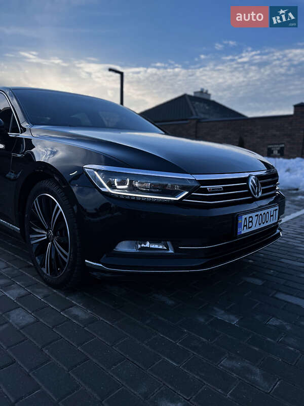 Седан Volkswagen Passat 2015 в Вінниці
